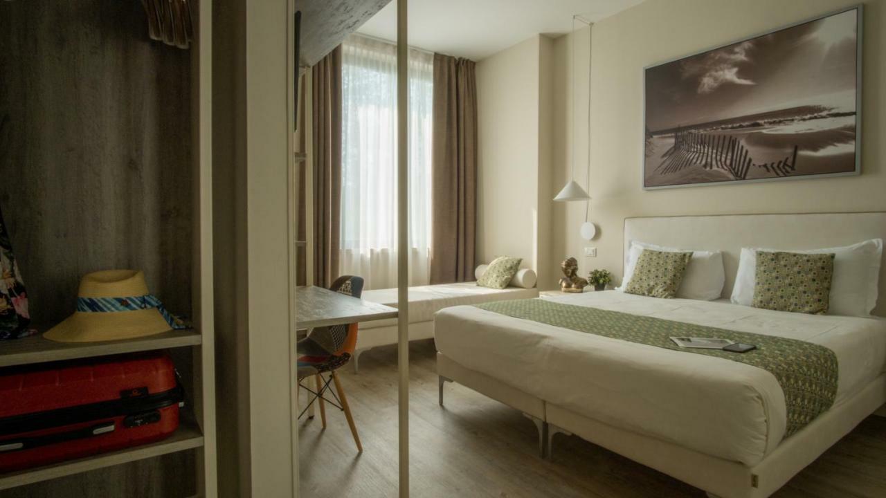 Lake Garda Beach Hostel Padenghe sul Garda Eksteriør bilde